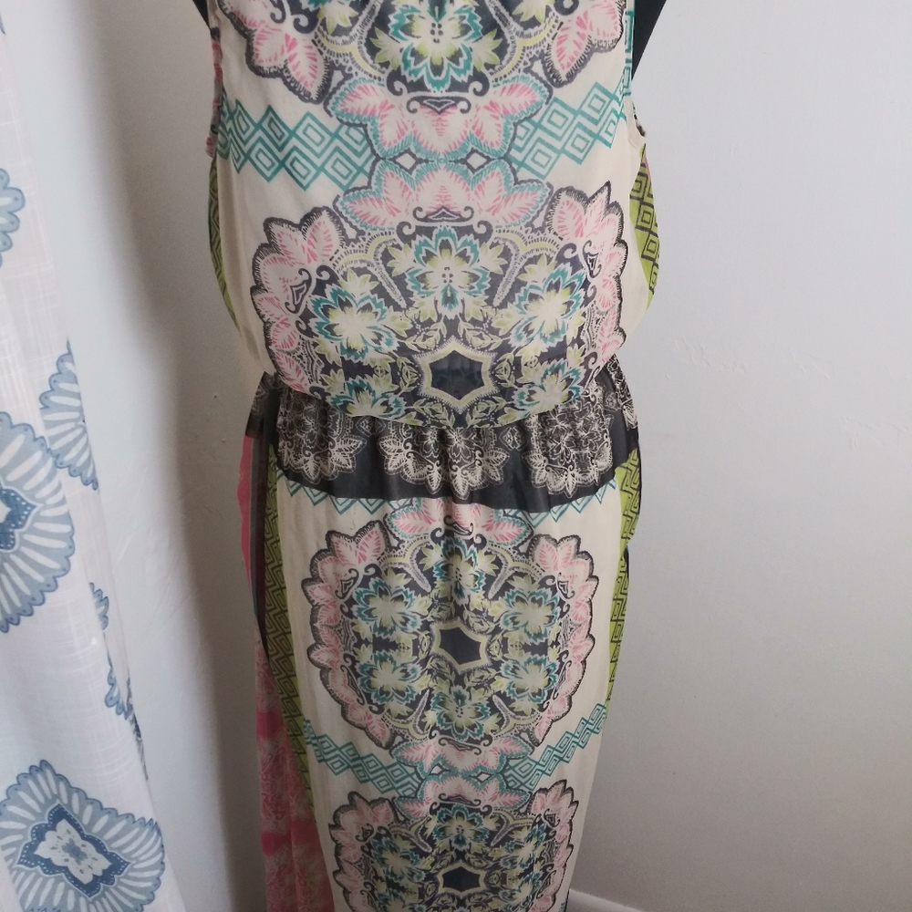 Forever 21 sheer maxi dress - Picture 3 of 6